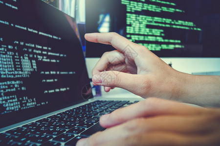 電腦程序背景下的技術(shù)咨詢 關(guān)鍵概念與實(shí)用價(jià)值